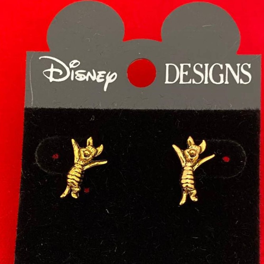 Disney earrings Piglet on Disney carded NWT